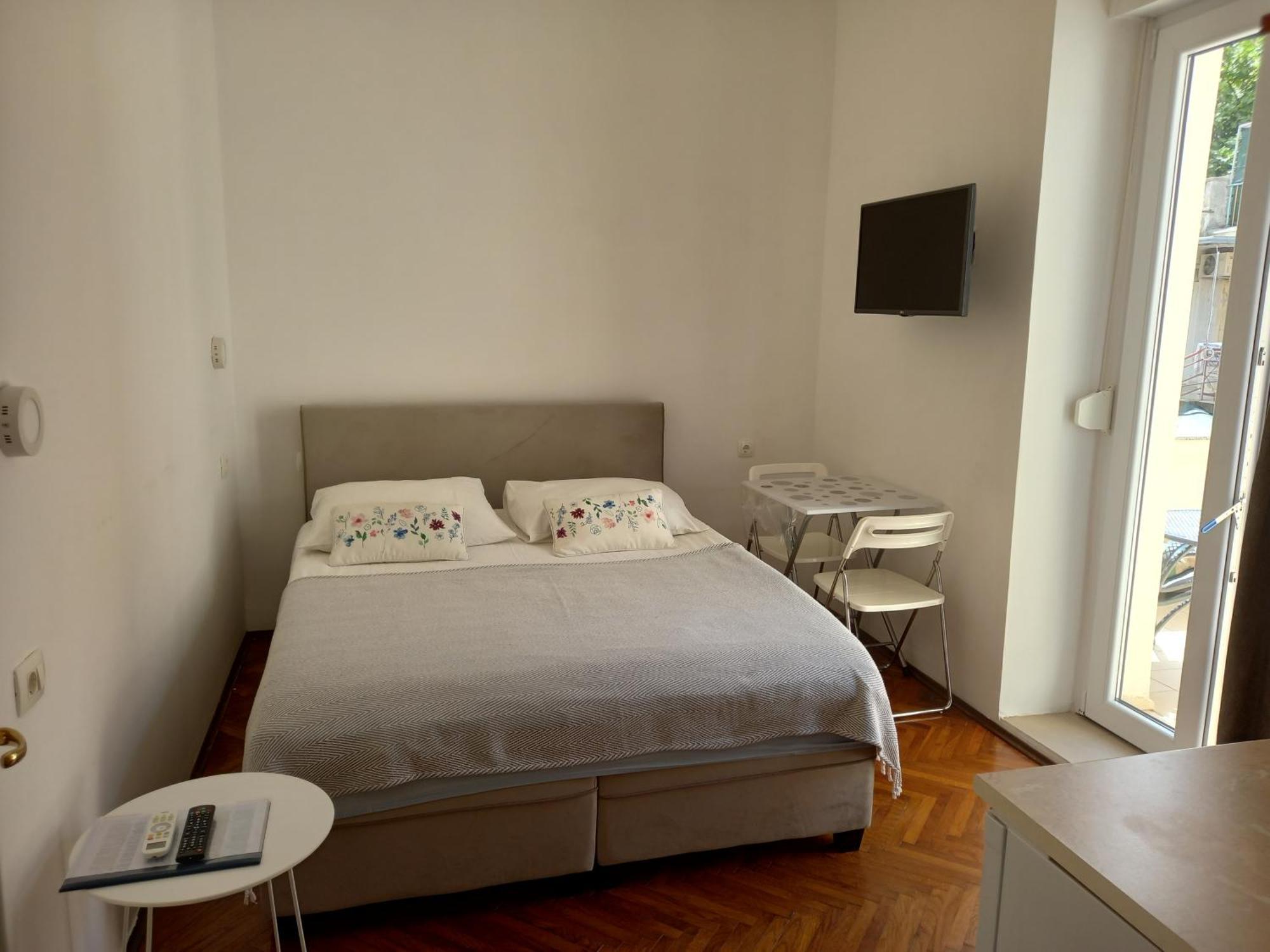 Apartmani Iris I Ana Crikvenica Exteriér fotografie